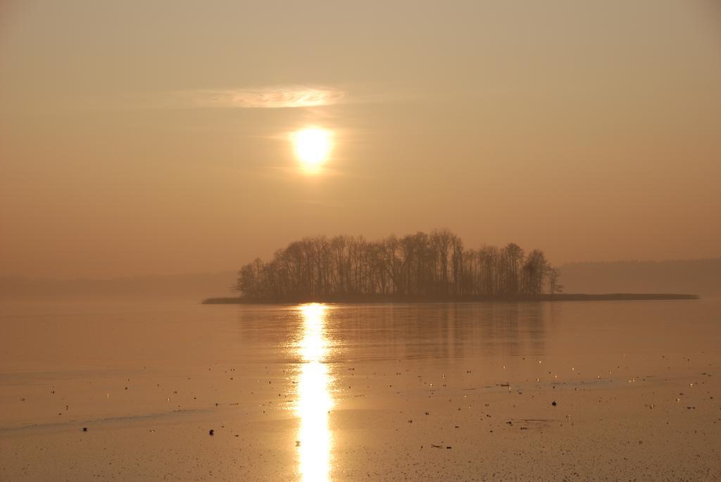 Pokoje Goscinne Ruciane-Nida Exterior foto